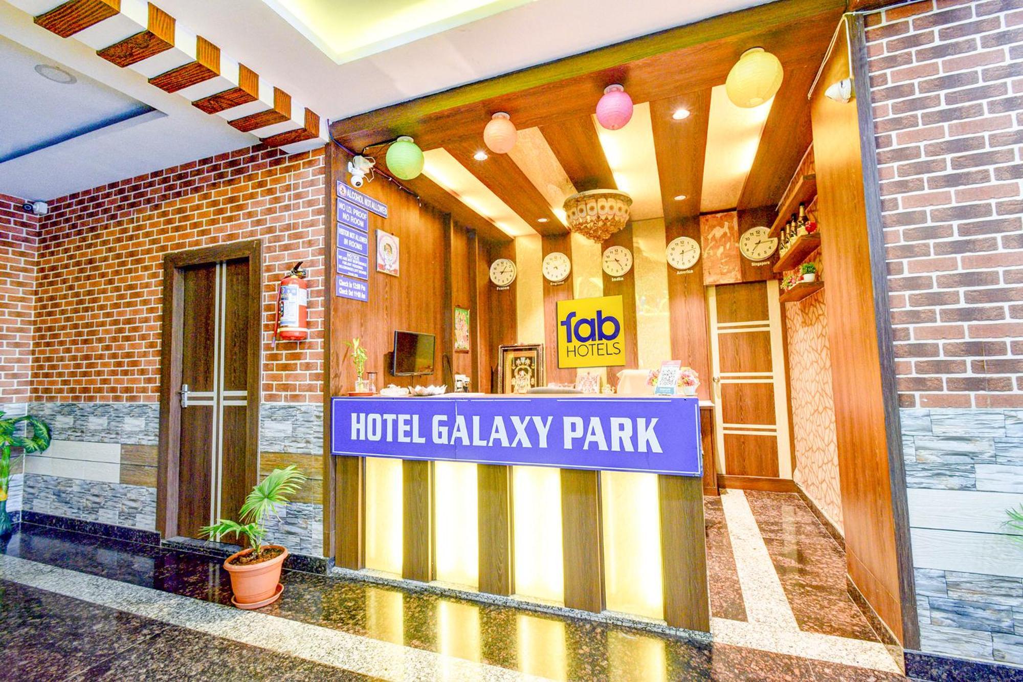 Fabhotel Galaxy Parkfabhotel Galaxy Park, Nr To Rajiv Gandhi International Airport-Hyderabad Shamshabad Exterior photo