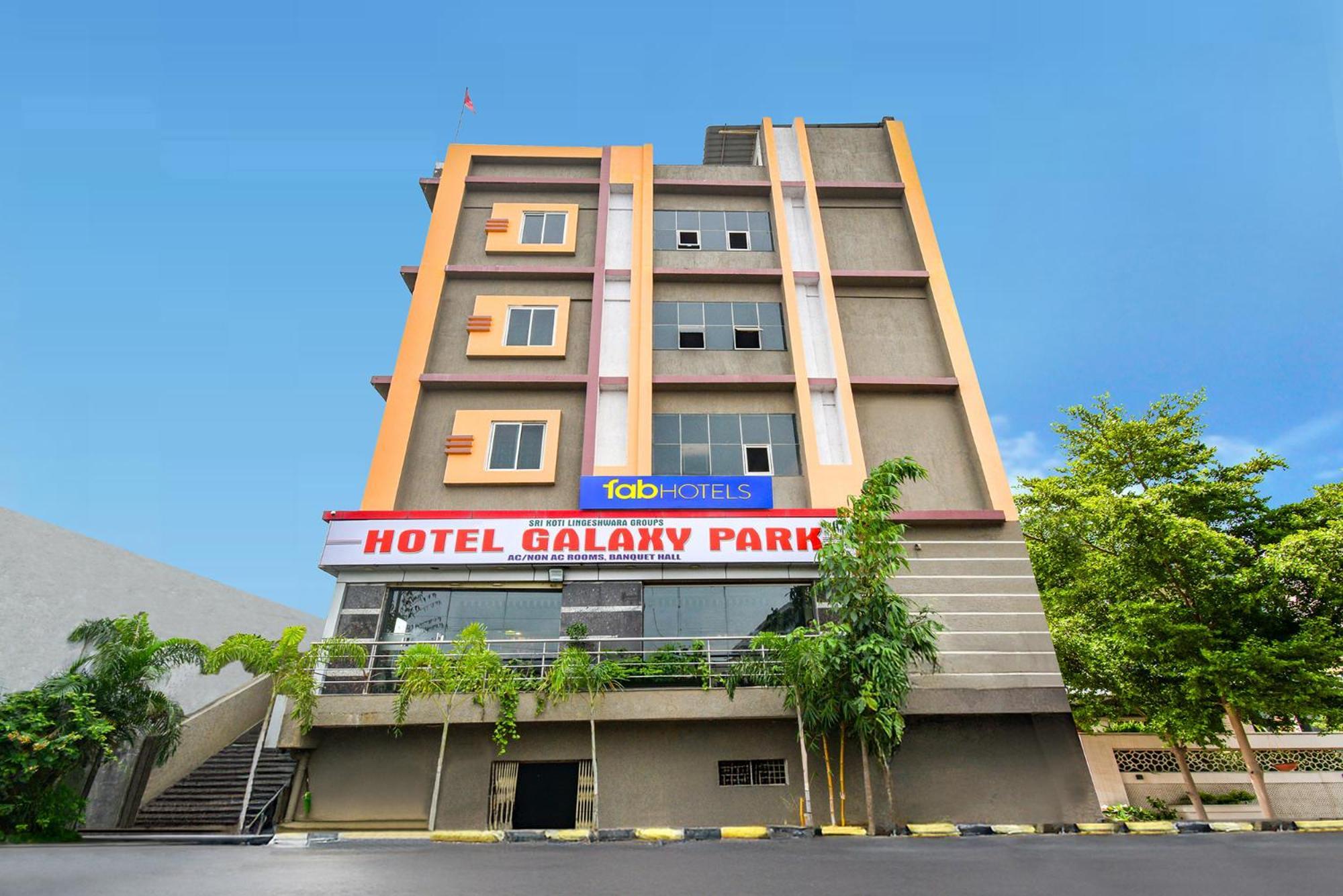 Fabhotel Galaxy Parkfabhotel Galaxy Park, Nr To Rajiv Gandhi International Airport-Hyderabad Shamshabad Exterior photo